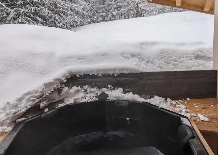 Adler Alpesi faház *